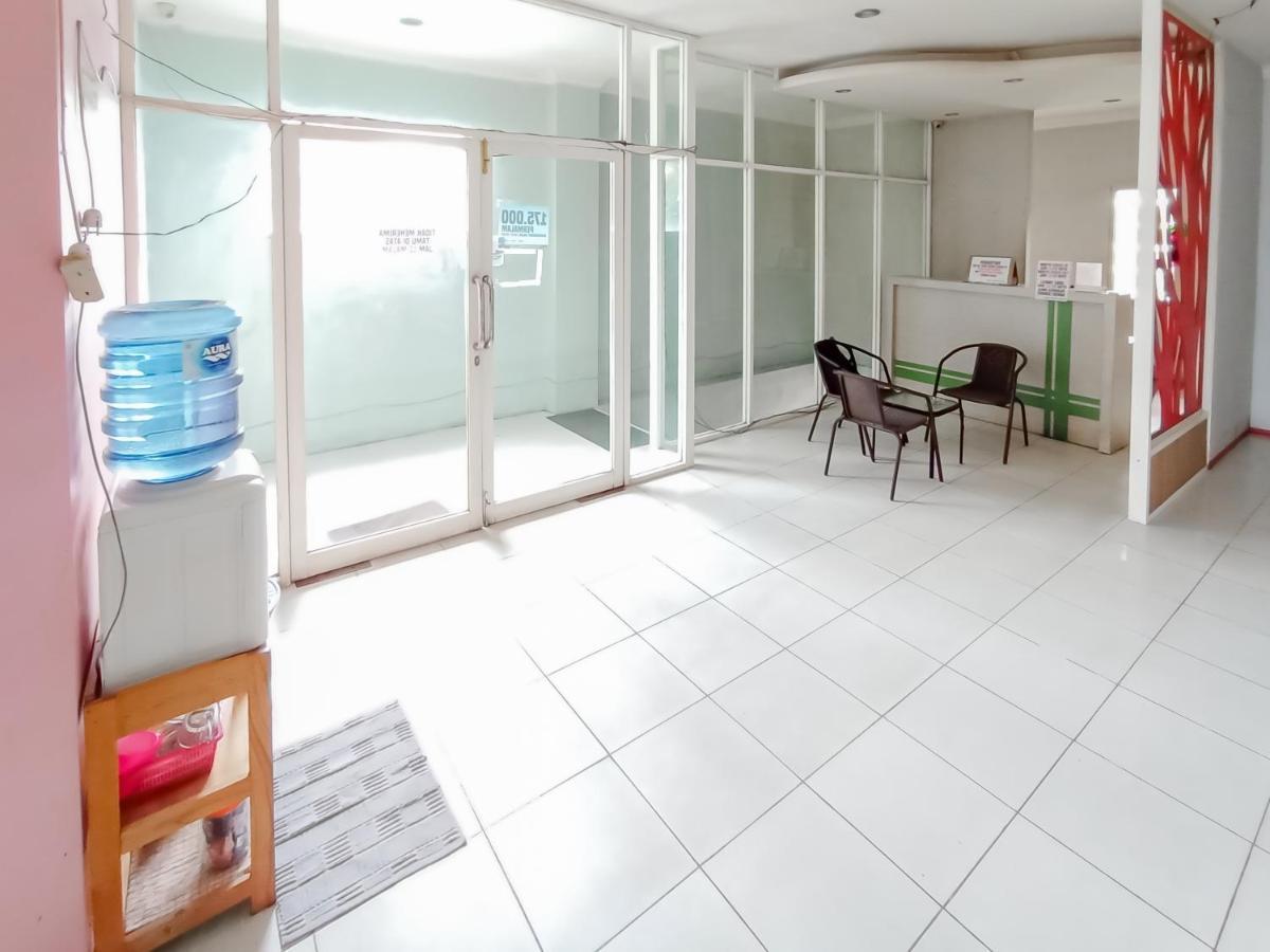 Reddoorz Syariah Near Q-Mall Banjarbaru Martapura  Exterior foto